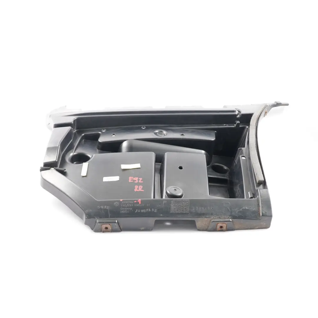 BMW E92 E93 Soporte Parachoques Trasero Soporte Guía Derecho - SKU 7128246-1 - Número de pieza 7128246