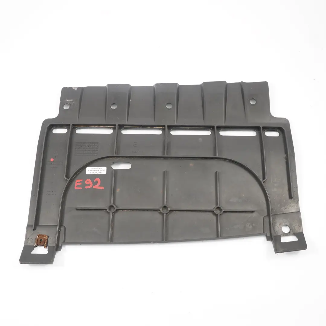 Choc-Receveur Leadership Dessous Centre pour BMW 3 E92 E93 à propos du numéro de pièce 7128248 BMW 3 E92 E93 Choc-Receveur Leadership Dessous Centre - SKU 7128248 - Numéro de pièce 7128248