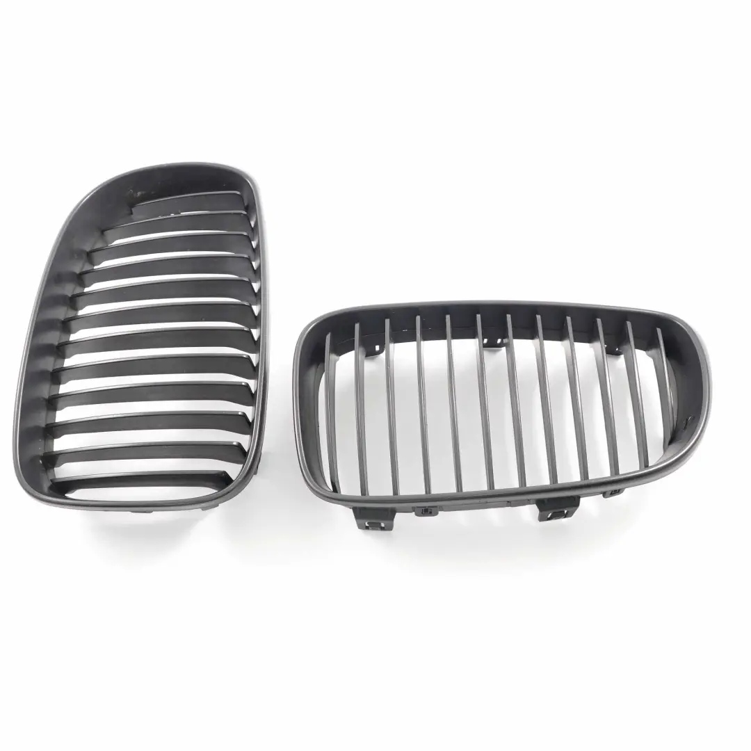 Front Left Right Trim Kidney Grille N/O/S Set Taiwan to BMW 1 Series E81 E87 LCI with Part number 7128613 BMW 1 Series E81 E87 LCI Front Left Right Trim Kidney Grille N/O/S Set Taiwan - SKU 7128613-1 - Part number 7128613
