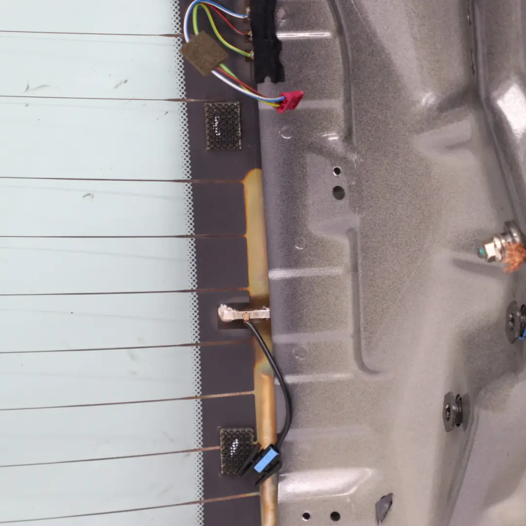 Folding Top Hardtop Roof Shell Rear Window Spacegrau Grey - A52 to BMW E93 F33 with Part number 7128754 BMW E93 F33 Folding Top Hardtop Roof Shell Rear Window Spacegrau Grey - A52 - SKU 7128754-SCG1 - Part number 7128754