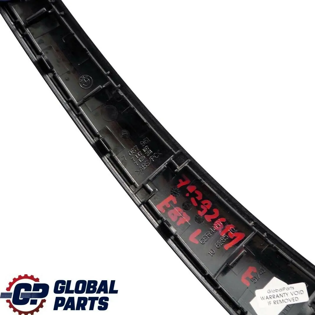 Embellecedor Tirador Interior Puerta Gomera Negro Izquierdo para BMW E87 con número de pieza 7129261 BMW E87 Embellecedor Tirador Interior Puerta Gomera Negro Izquierdo - SKU 7129261-1 - Número de pieza 7129261