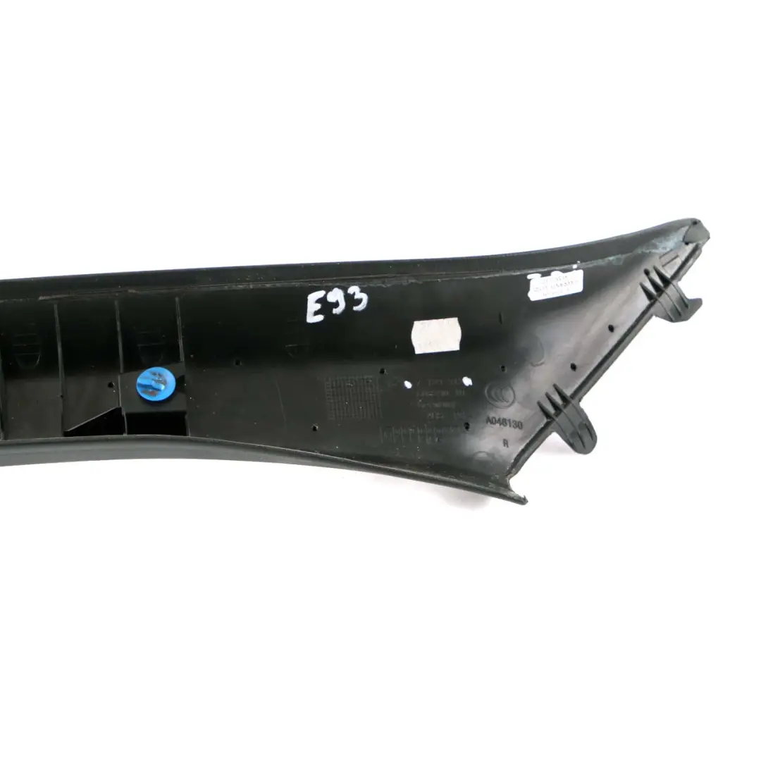 Tapa Columna A Derecha Carbono Negro para BMW E93 con número de pieza 7129312 BMW E93 Tapa Columna A Derecha Carbono Negro - SKU 7129312 - Número de pieza 7129312