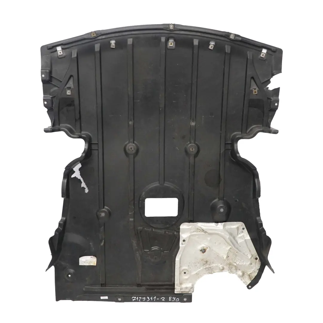 Motorraumabschirmung Revetement Essence pour BMW 3 Serie E90 E91 à propos du numéro de pièce 7129341 BMW 3 Serie E90 E91 Motorraumabschirmung Revetement Essence - SKU 7129341-2 - Numéro de pièce 7129341