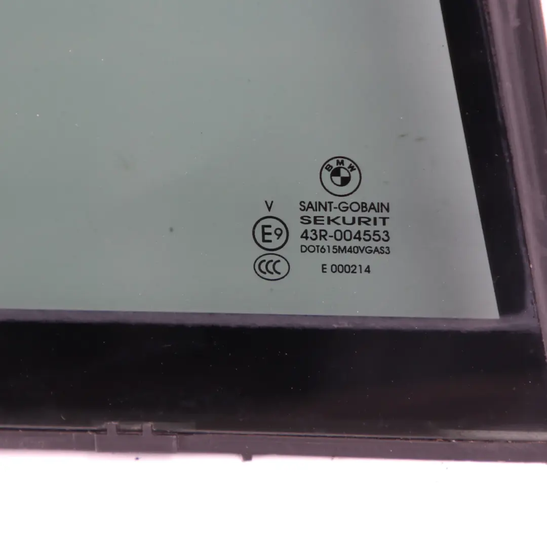 Cristal BMW X5 E70 Puerta Lateral Fija Trasera Derecha AS3 para con número de pieza 7129730 Cristal BMW X5 E70 Puerta Lateral Fija Trasera Derecha AS3 - SKU 7129730 - Número de pieza 7129730