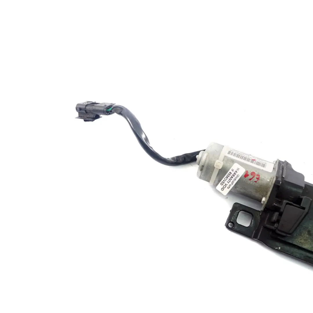Moteur De Verrouillage De Hayon Électrique pour BMW E61 X6 E71 à propos du numéro de pièce 7114613 BMW E61 X6 E71 Moteur De Verrouillage De Hayon Électrique - SKU 7129931 - Numéro de pièce 7114613