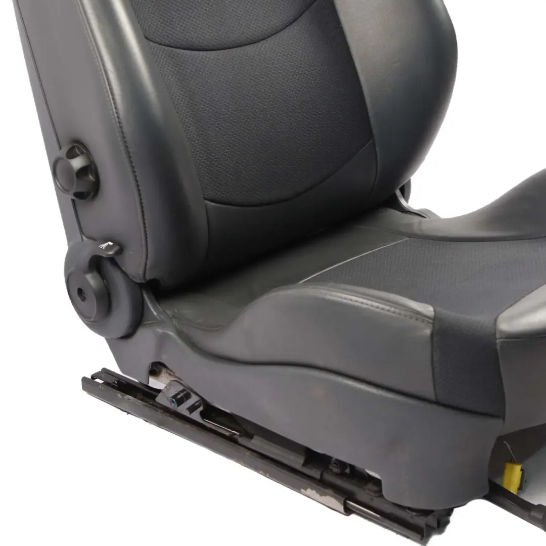 Mini Cooper One R52 Cabrio Front Left N/S Cloth / Leather Seat Panther Black - SKU 7130083 - Part number 7130083