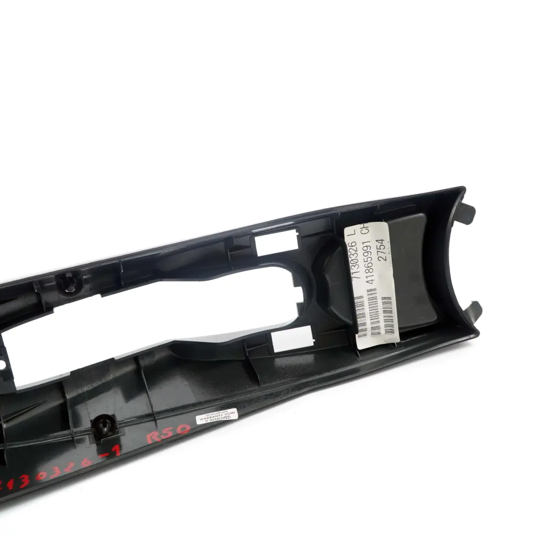 Mini R50 R53 Frein a main Centre Console Porte-Gobelet Noir 7130326 - SKU 7130326-1 - Numéro de pièce 6958571