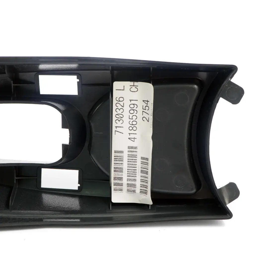 Mini R50 R53 Frein a main Centre Console Porte-Gobelet Noir 7130326 - SKU 7130326-1 - Numéro de pièce 6958571