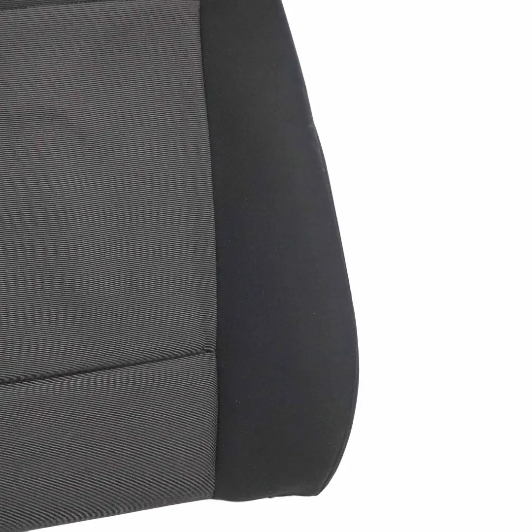 Vordersitz Rechts Lehne Bezug Stoff Moire Anthrazit für BMW E87 mit Teilenummer 7130764 BMW E87 Vordersitz Rechts Lehne Bezug Stoff Moire Anthrazit - SKU 7130764 - Teilenummer 7130764