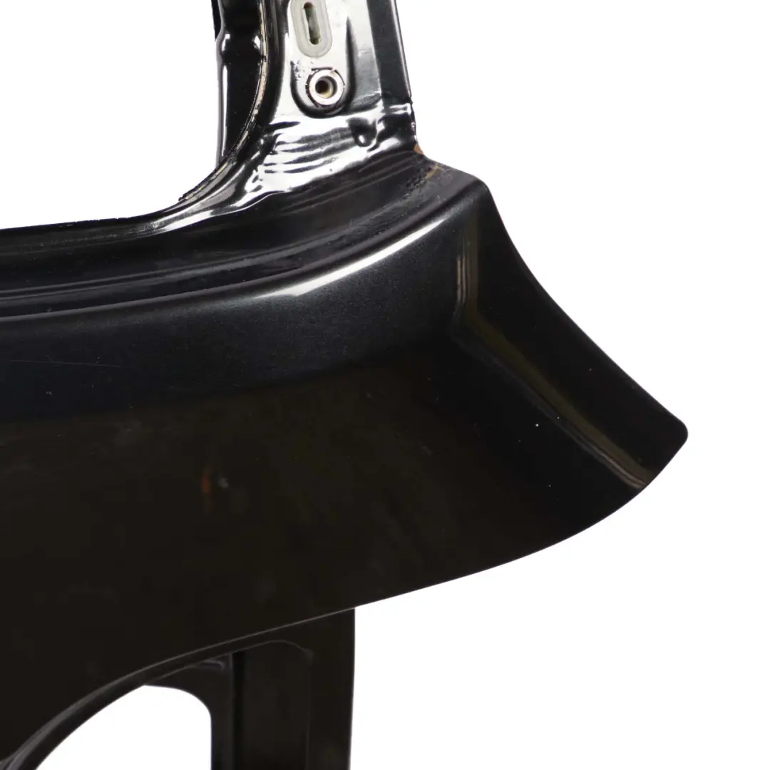 Boot Trunk Lid Black Sapphire Metallic - 475 to BMW E61 Touring Tailgate with Part number 7130799 BMW E61 Touring Tailgate Boot Trunk Lid Black Sapphire Metallic - 475 - SKU 7130799-BS - Part number 7130799