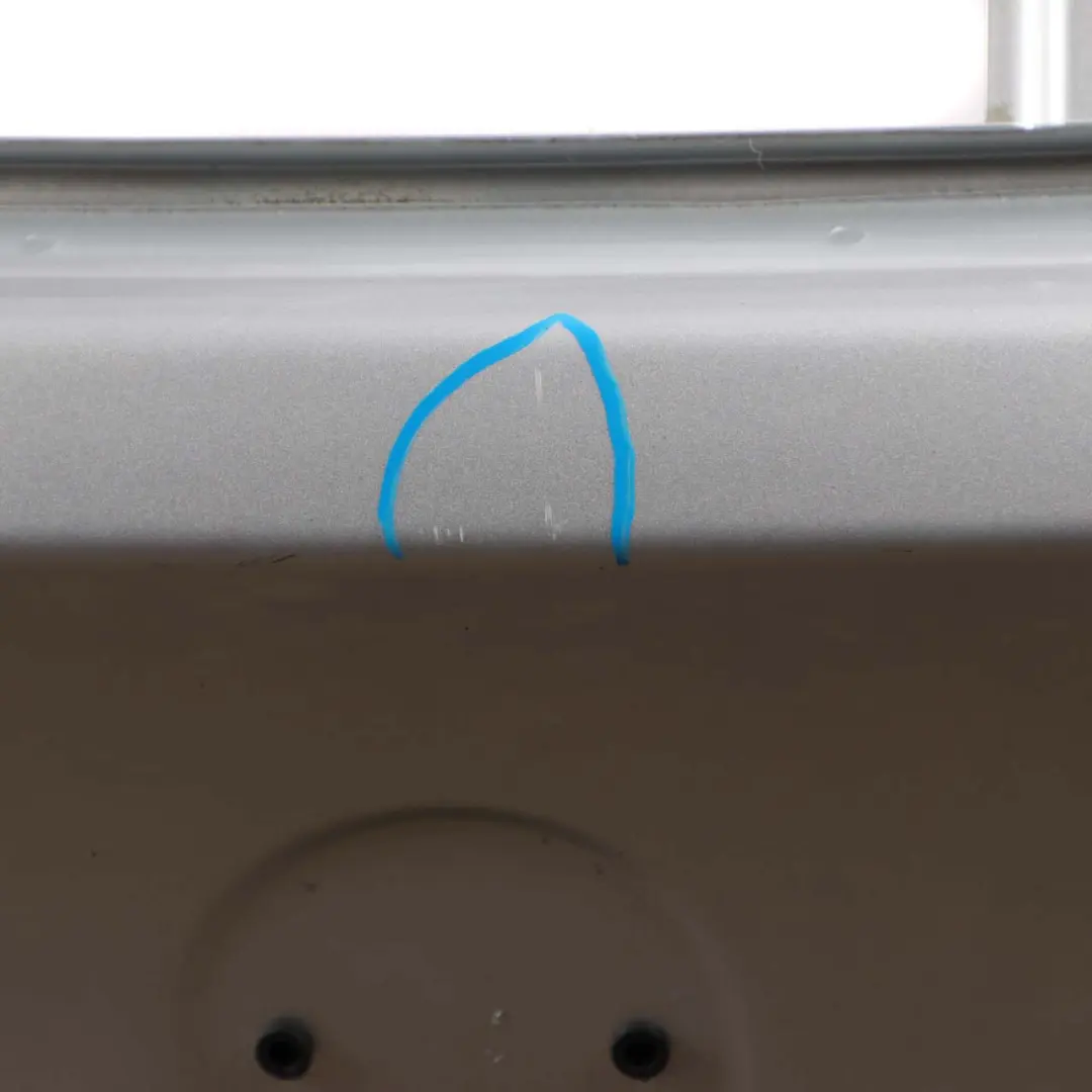 Trunk Boot Lid Titansilber Titan Silver Metallic 354 to BMW 5 E61 Touring Tailgate with Part number 7130799 BMW 5 E61 Touring Tailgate Trunk Boot Lid Titansilber Titan Silver Metallic 354 - SKU 7130799-TS - Part number 7130799