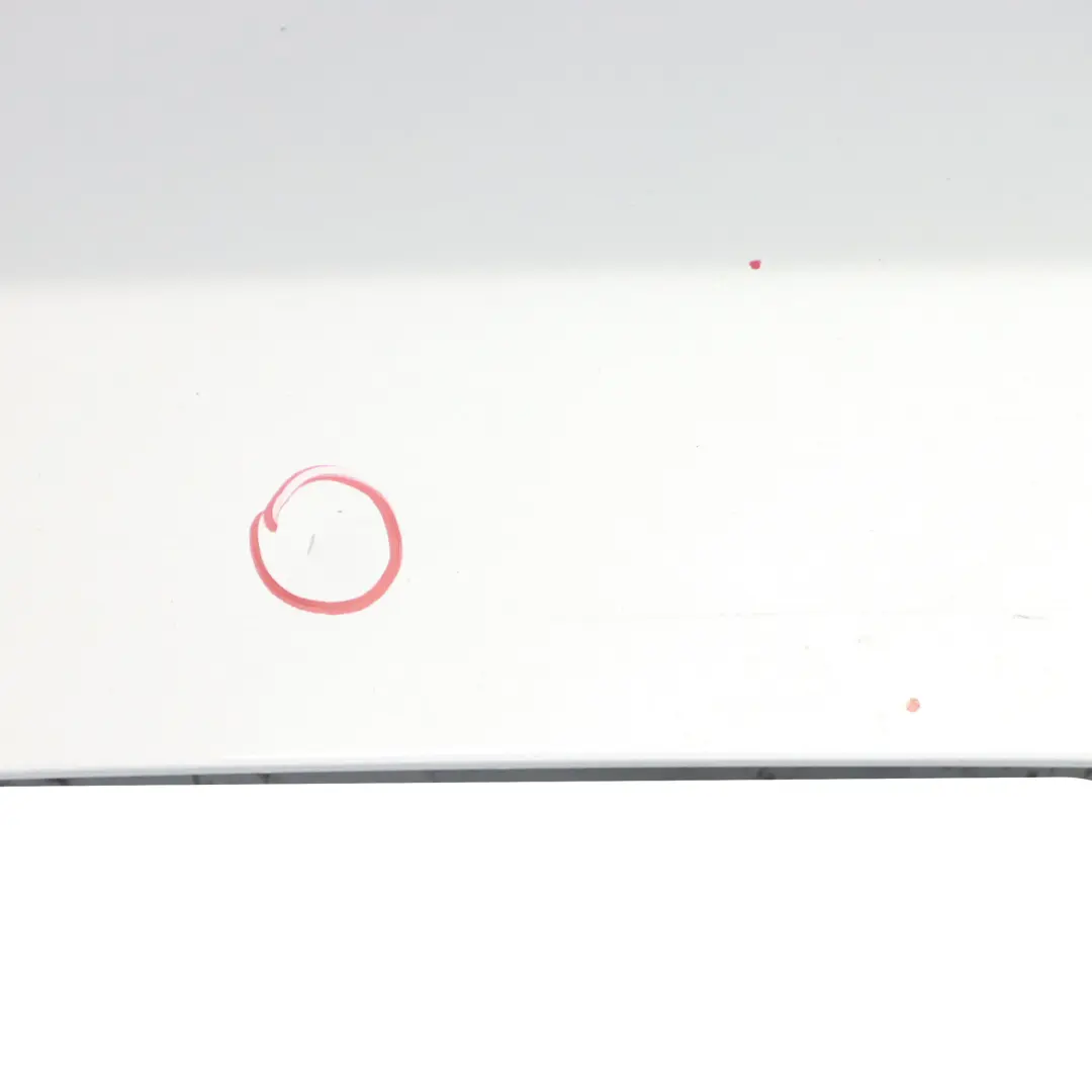 Coperchio baule inferiore portellone Titansilber Titan Silver - 354 per BMW X5 E53 con numero di parte 7130827 BMW X5 E53 Coperchio baule inferiore portellone Titansilber Titan Silver - 354 - SKU 7130827-TS2 - Numero di parte 7130827