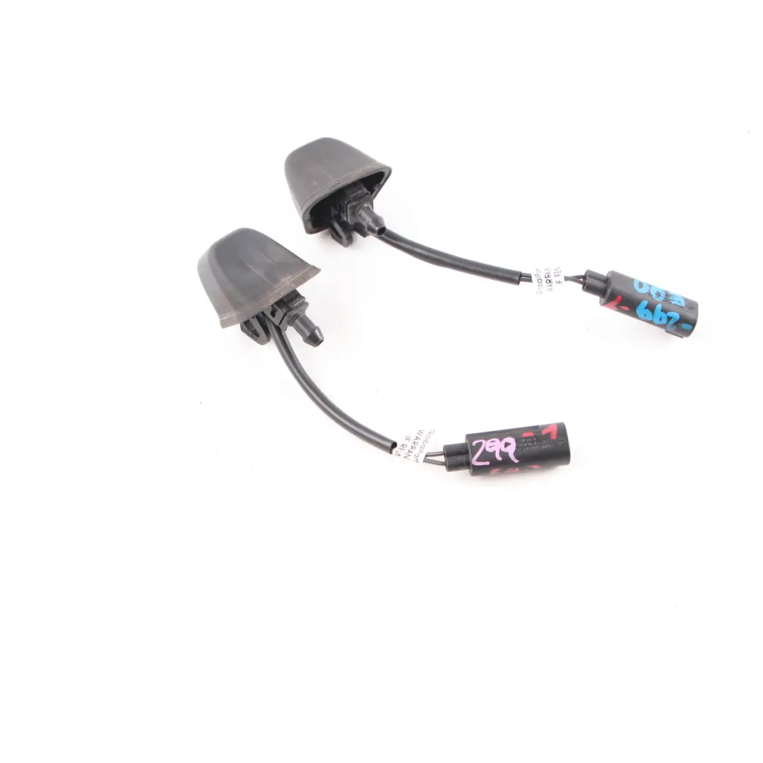 Limpiaparabrisas Spray Boquilla Set Calentado para BMW E90 E91 E92 con número de pieza 7131299 BMW E90 E91 E92 Limpiaparabrisas Spray Boquilla Set Calentado - SKU 7131299-1 - Número de pieza 7131299