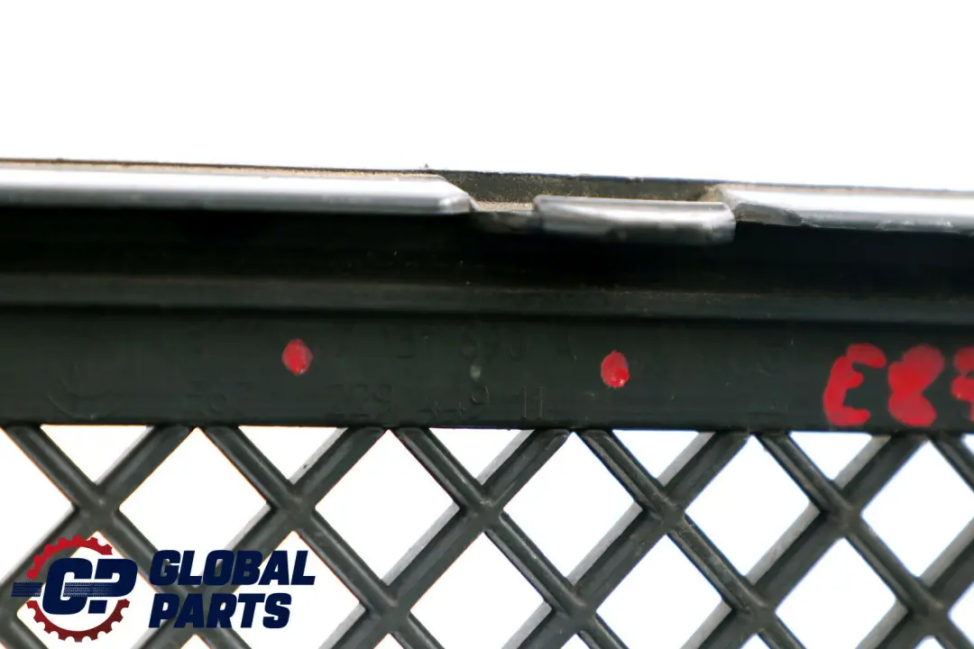 Frontstoßstange Grill Gitterplatte für BMW E87 mit Teilenummer 7131690 BMW E87 Frontstoßstange Grill Gitterplatte - SKU 7131690 - Teilenummer 7131690