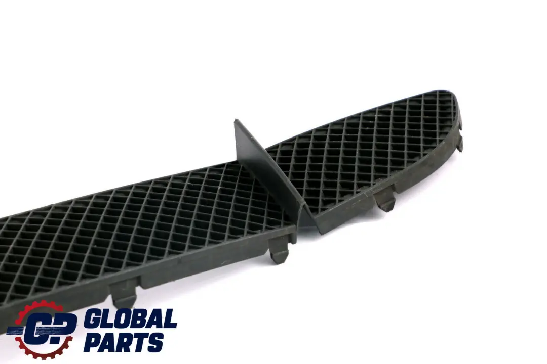 Parachoques Delantero Parrilla Rejilla Panel para BMW E87 con número de pieza 7131690 BMW E87 Parachoques Delantero Parrilla Rejilla Panel - SKU 7131690 - Número de pieza 7131690