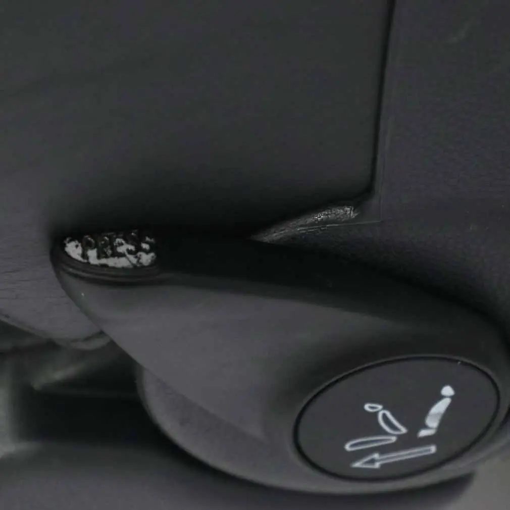 Front Seat Mini R52 Sport Heated Left N/S Leather Cordoba Beige to with Part number 7132007 Front Seat Mini R52 Sport Heated Left N/S Leather Cordoba Beige - SKU 7132007-1 - Part number 7132007