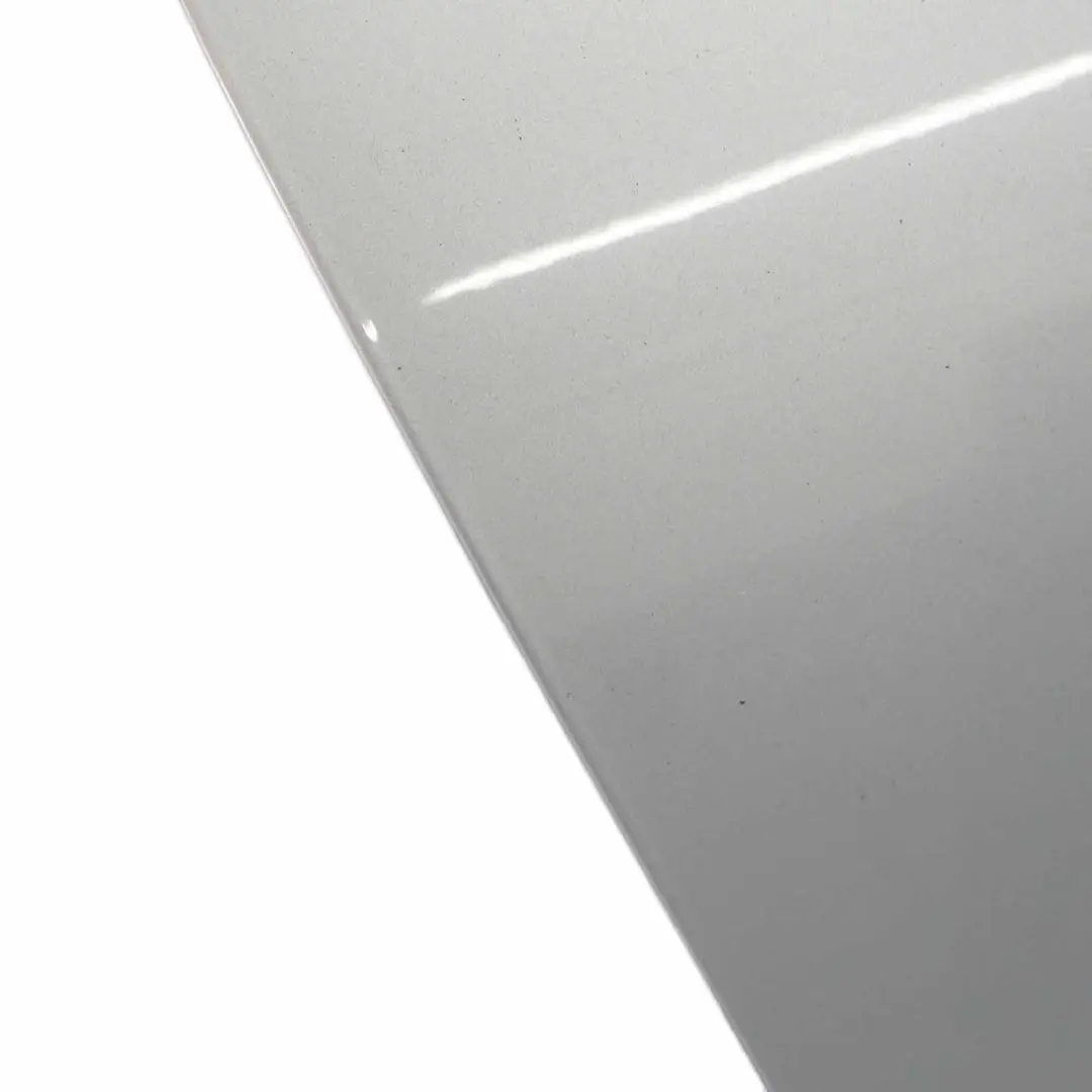 Klapa Bagażnika Pure Silver Metallic 900 do Mini R52 o numerze 7132880 Mini R52 Klapa Bagażnika Pure Silver Metallic 900 - SKU 7132880-PS2 - Numer Części 7132880