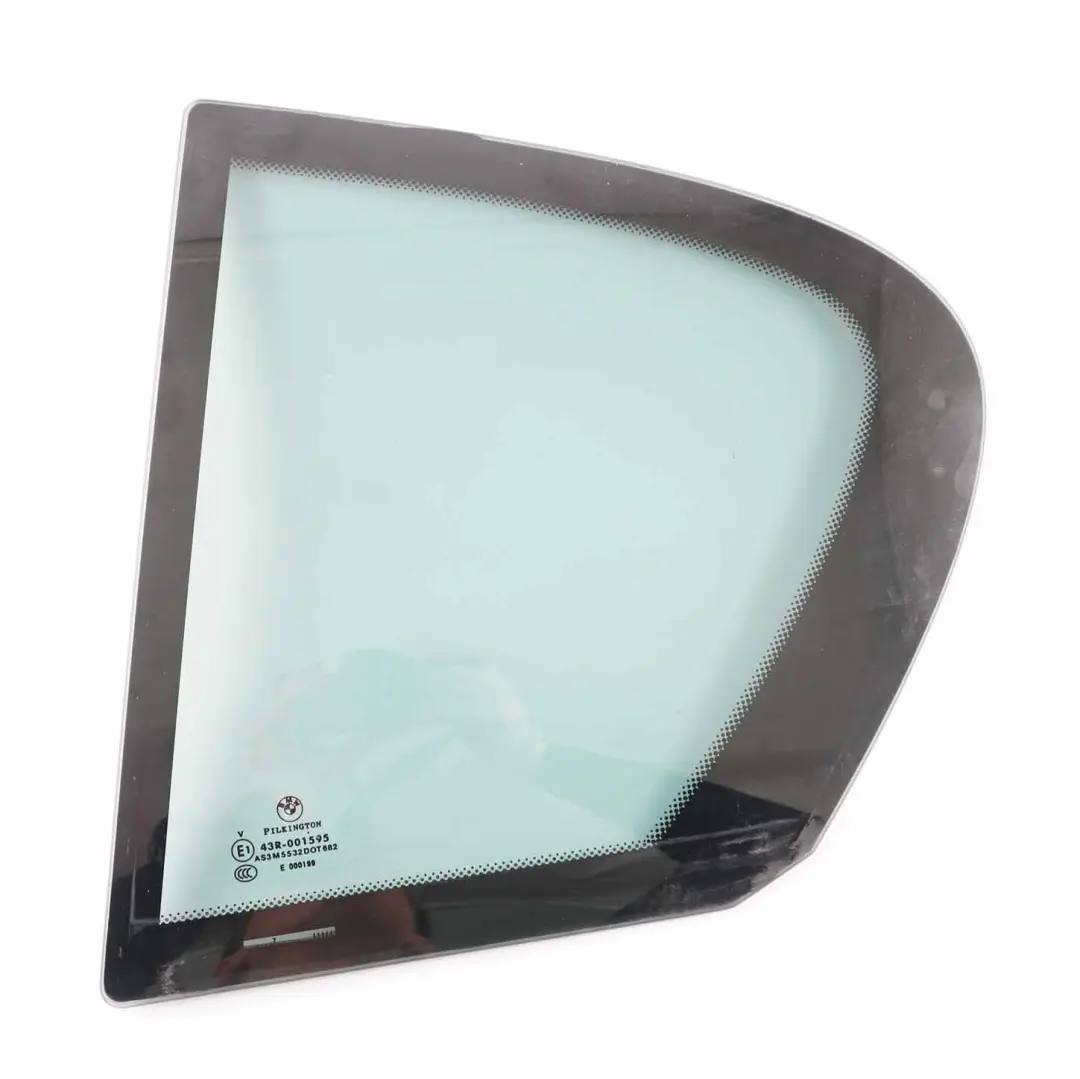Finestrino Fisso Porta Vetro Scuro Posteriore Sinistro SSG AS3 per BMW E87 con numero di parte 7132961 BMW E87 Finestrino Fisso Porta Vetro Scuro Posteriore Sinistro SSG AS3 - SKU 7132961-1 - Numero di parte 7132961