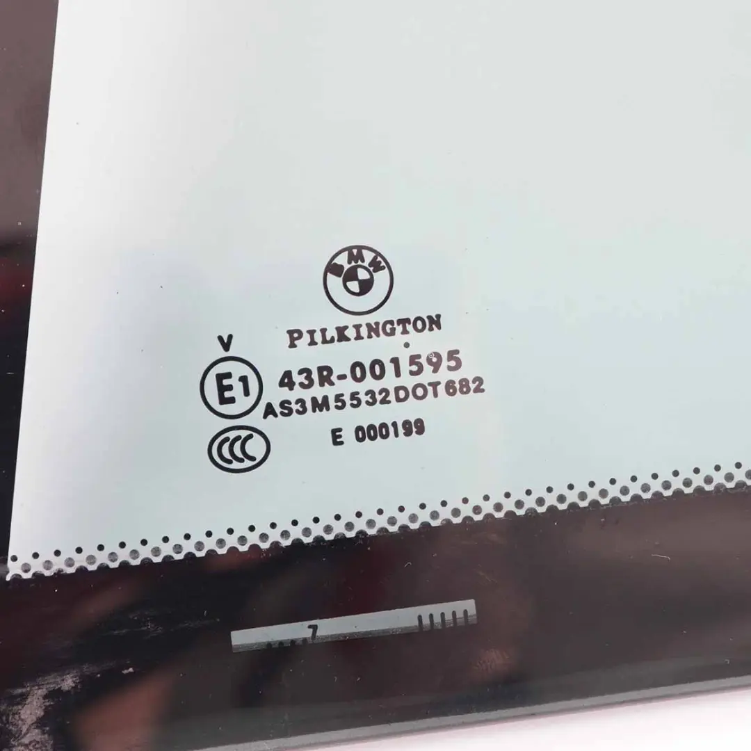 BMW E87 Puerta Fija Ventana Cristal Oscuro Trasera Izquierda SSG AS3 - SKU 7132961-1 - Número de pieza 7132961