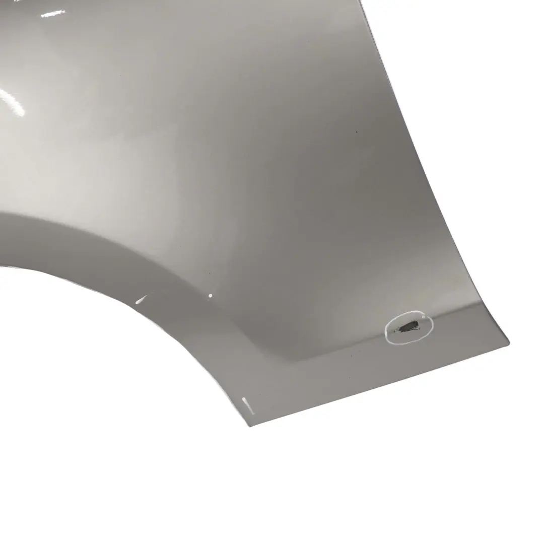 Panel Lateral Guardabarros Delantero Izquierdo Kaschmirsilber - A72 para BMW E81 E87 con número de pieza 7133227 BMW E81 E87 Panel Lateral Guardabarros Delantero Izquierdo Kaschmirsilber - A72 - SKU 7133227-KAS1 - Número de pieza 7133227