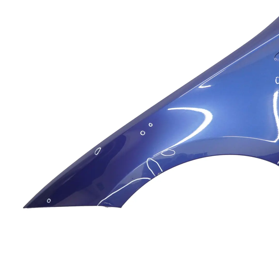 Panel Lateral Guardabarros Delantero Izquierdo Montegoblau Azul A51 para BMW E81 E87 con número de pieza 7133227 BMW E81 E87 Panel Lateral Guardabarros Delantero Izquierdo Montegoblau Azul A51 - SKU 7133227-MTB2 - Número de pieza 7133227