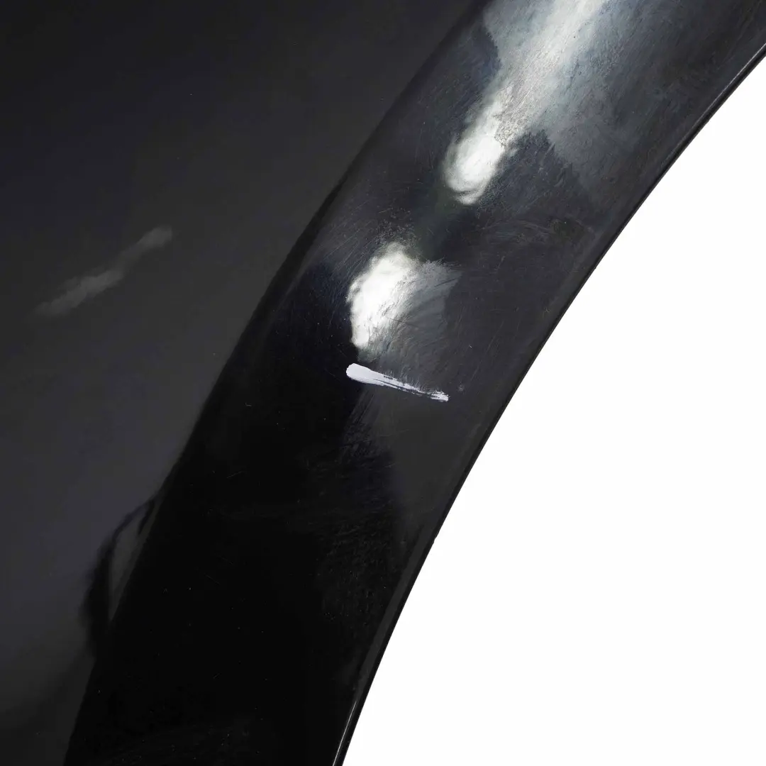 BMW E81 E87 Panel lateral guardabarros delantero derecho Schwarz 2 Negro - 668 - SKU 7133228-SCH2 - Número de pieza 7133228