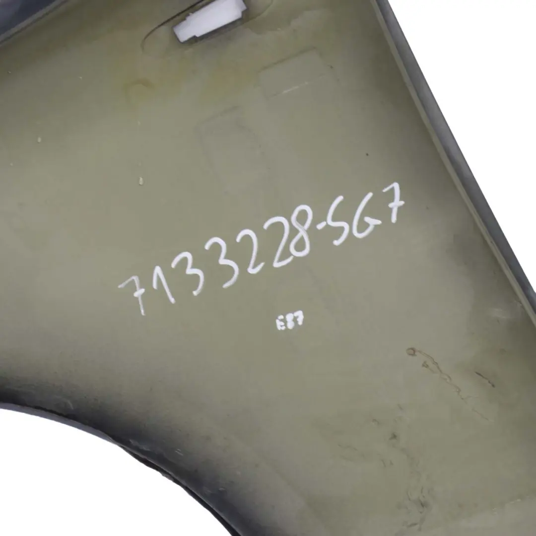 Seitenwand Vorne Rechts Kotflügel Sparkling Graphit A22 für BMW 1 E81 E82 E87 E88 mit Teilenummer 7133228 BMW 1 E81 E82 E87 E88 Seitenwand Vorne Rechts Kotflügel Sparkling Graphit A22 - SKU 7133228-SG7 - Teilenummer 7133228