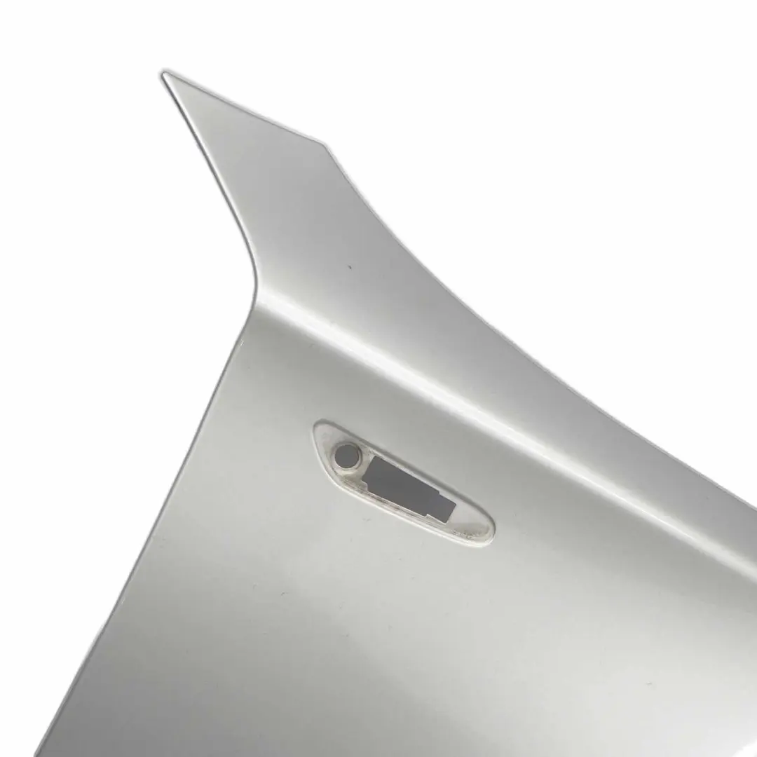 Side Panel Fender Wing Front Right O/S Titansilber Silver - 354 to BMW E81 E87 with Part number 7133228 BMW E81 E87 Side Panel Fender Wing Front Right O/S Titansilber Silver - 354 - SKU 7133228-TS4 - Part number 7133228
