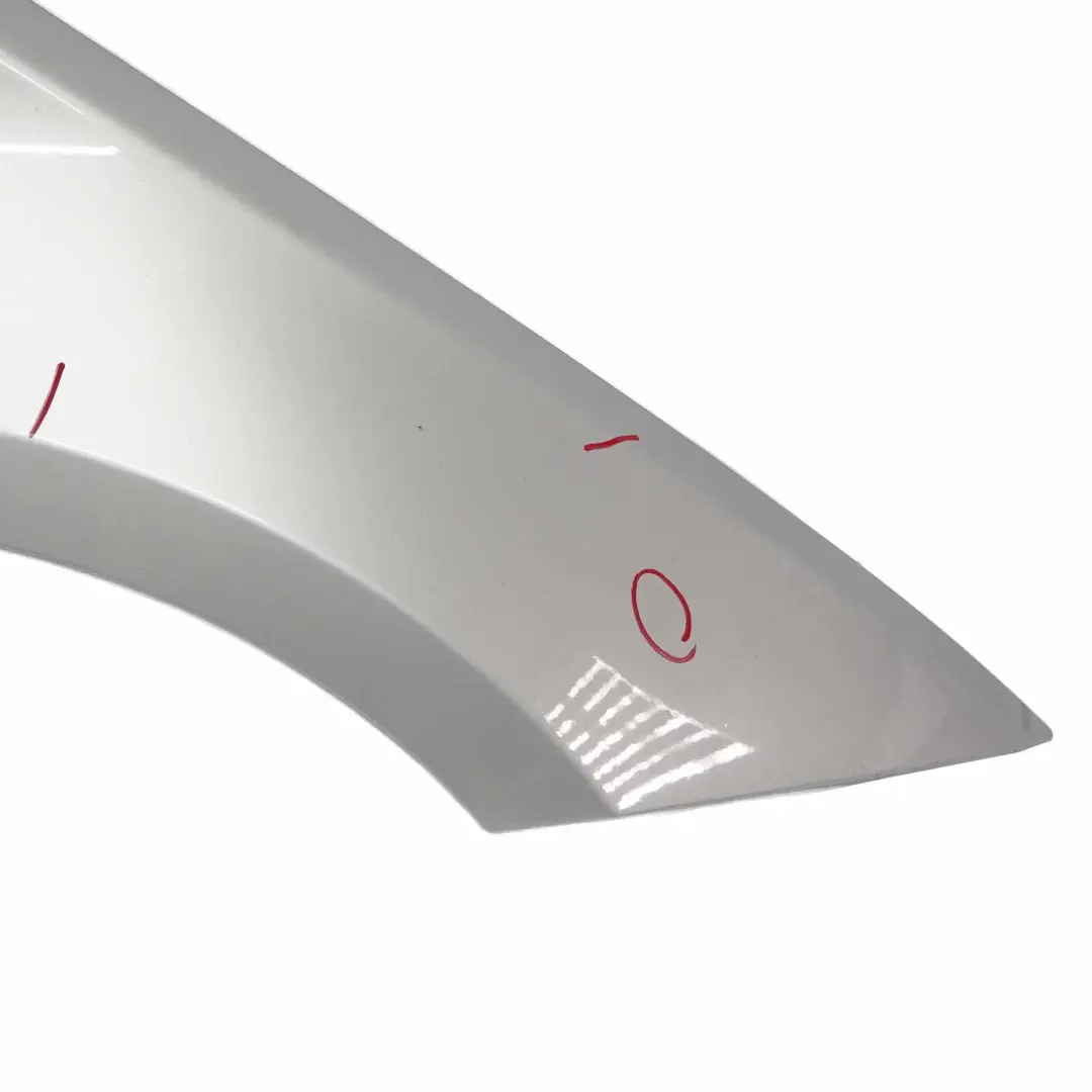 BMW E81 E87 Panel Lateral Delantero Derecho Titansilber Plata - 354 - SKU 7133228-TS4 - Número de pieza 7133228