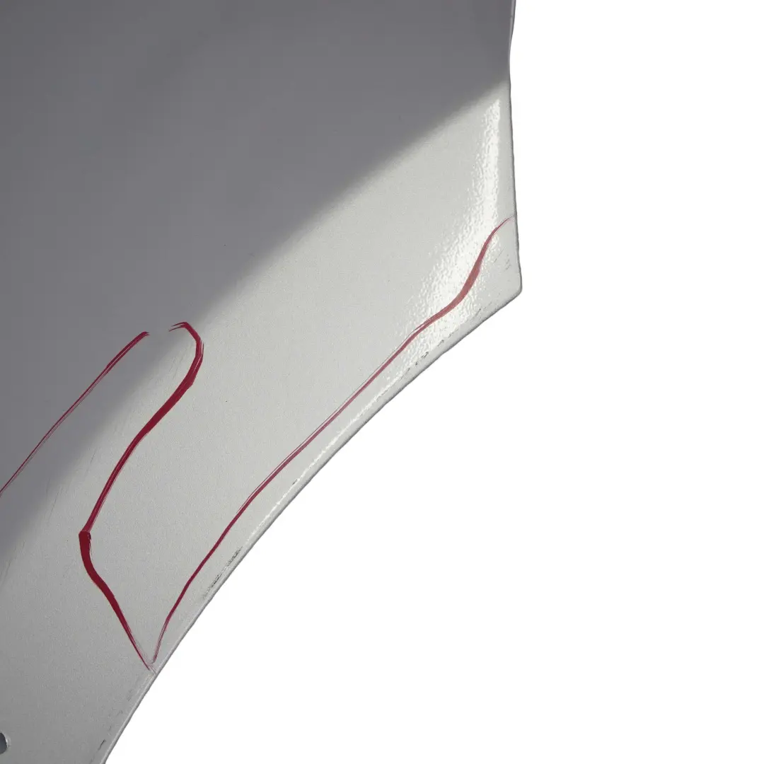 Seitenwand Vorne Rechts Titansilber Silber Metallic - 354 für BMW 1 E81 E82 E87 E88 mit Teilenummer 7133228 BMW 1 E81 E82 E87 E88 Seitenwand Vorne Rechts Titansilber Silber Metallic - 354 - SKU 7133228-TS5 - Teilenummer 7133228