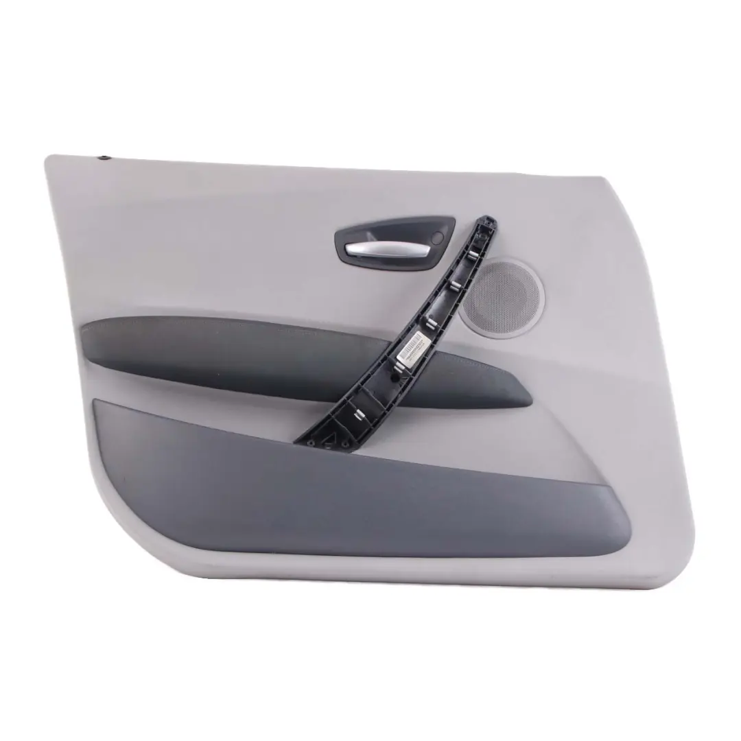 Anteriore sinistro pannello rivestimento scheda porta Alaskagrau Grigio per BMW E87 con numero di parte 7133301 BMW E87 Anteriore sinistro pannello rivestimento scheda porta Alaskagrau Grigio - SKU 7133301-3 - Numero di parte 7133301