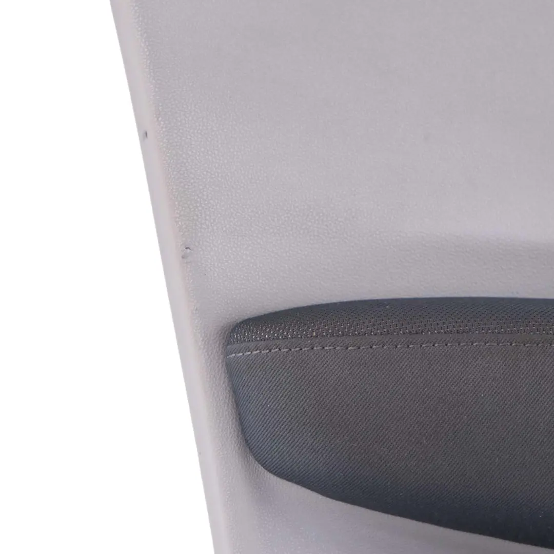 BMW E87 Anteriore sinistro pannello rivestimento scheda porta Alaskagrau Grigio - SKU 7133301-3 - Numero di parte 7133301