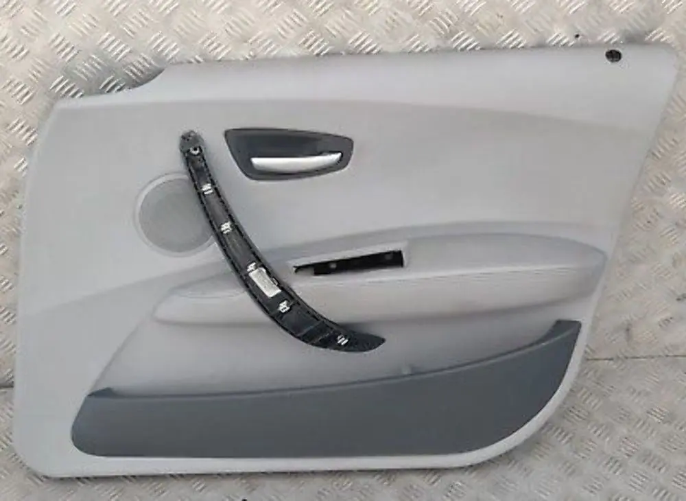 Door Card Trim Panel Front Right O/S Alaskagrau Alaska Grey to BMW 1 Series E87 with Part number 7133302 BMW 1 Series E87 Door Card Trim Panel Front Right O/S Alaskagrau Alaska Grey - SKU 7133302-1 - Part number 7133302