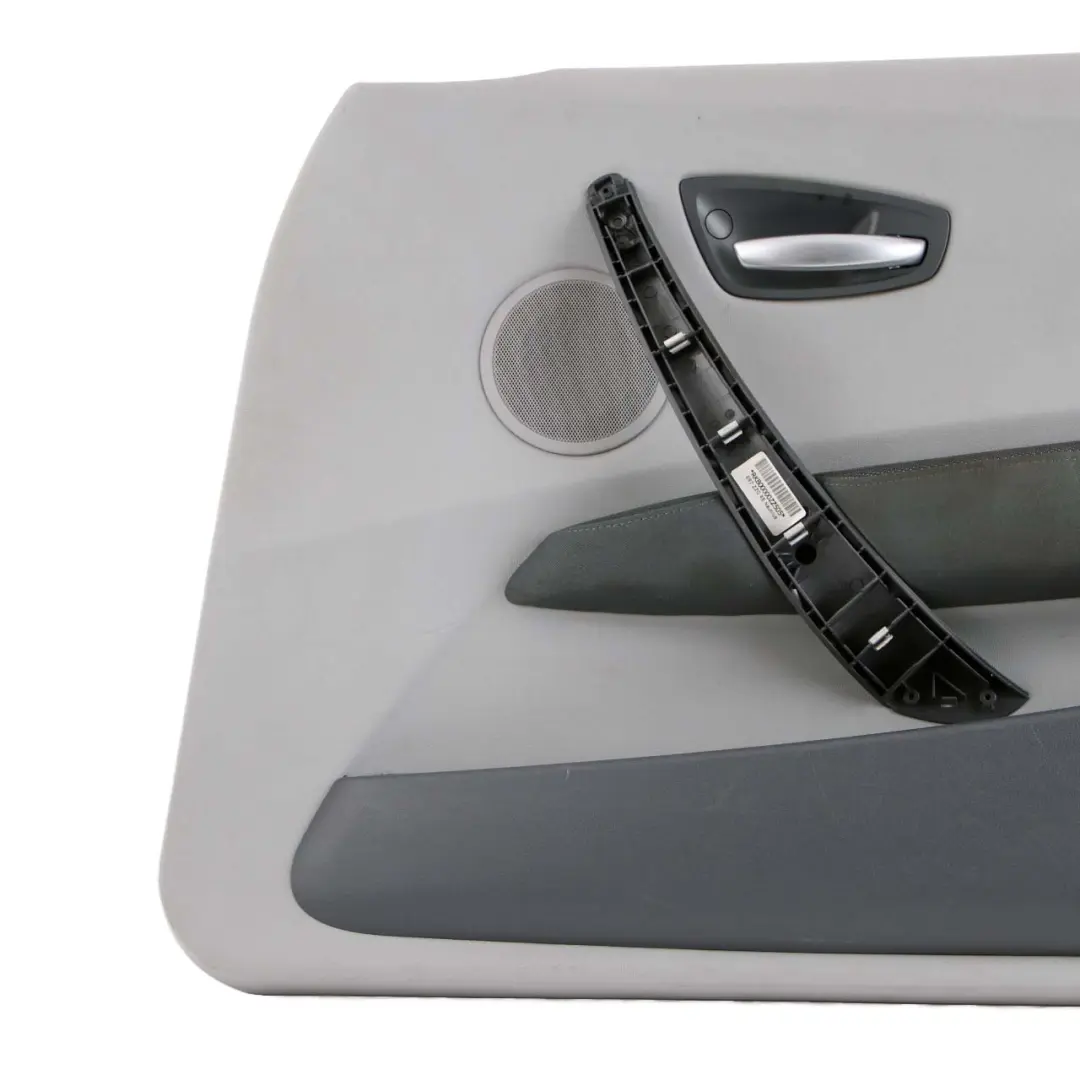 BMW E87 Tür Karte Trim Panel vorne rechts Alaskagrau Alaska Grau Netzwerk - SKU 7133302-3 - Teilenummer 7133302
