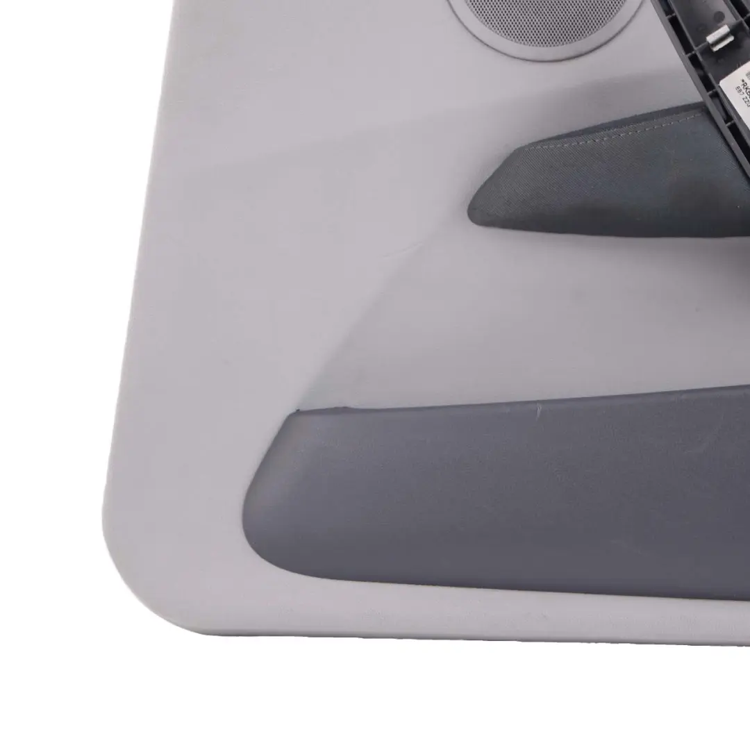 BMW E87 Panneau garniture carte porte avant droite Alaskagrau Gris Network - SKU 7133302-3 - Numéro de pièce 7133302