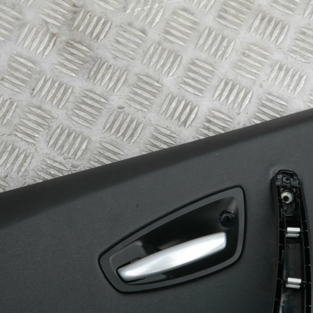 BMW E87 Pannello Porta Tessuto Posteriore Sinistra Nero 7133351 - SKU 7133359 - Numero di parte 7133359