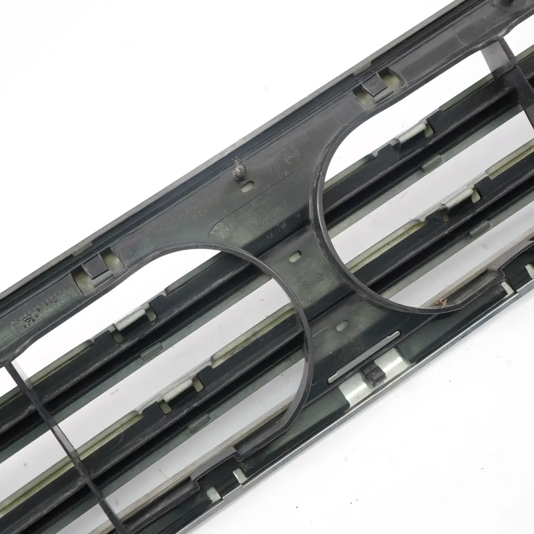 Ziergitter Vorne Abdeckung Astro Black Schwarz - A25 für Mini Cooper R50 R52 mit Teilenummer 7133847 Mini Cooper R50 R52 Ziergitter Vorne Abdeckung Astro Black Schwarz - A25 - SKU 7133847-ASB - Teilenummer 7133847