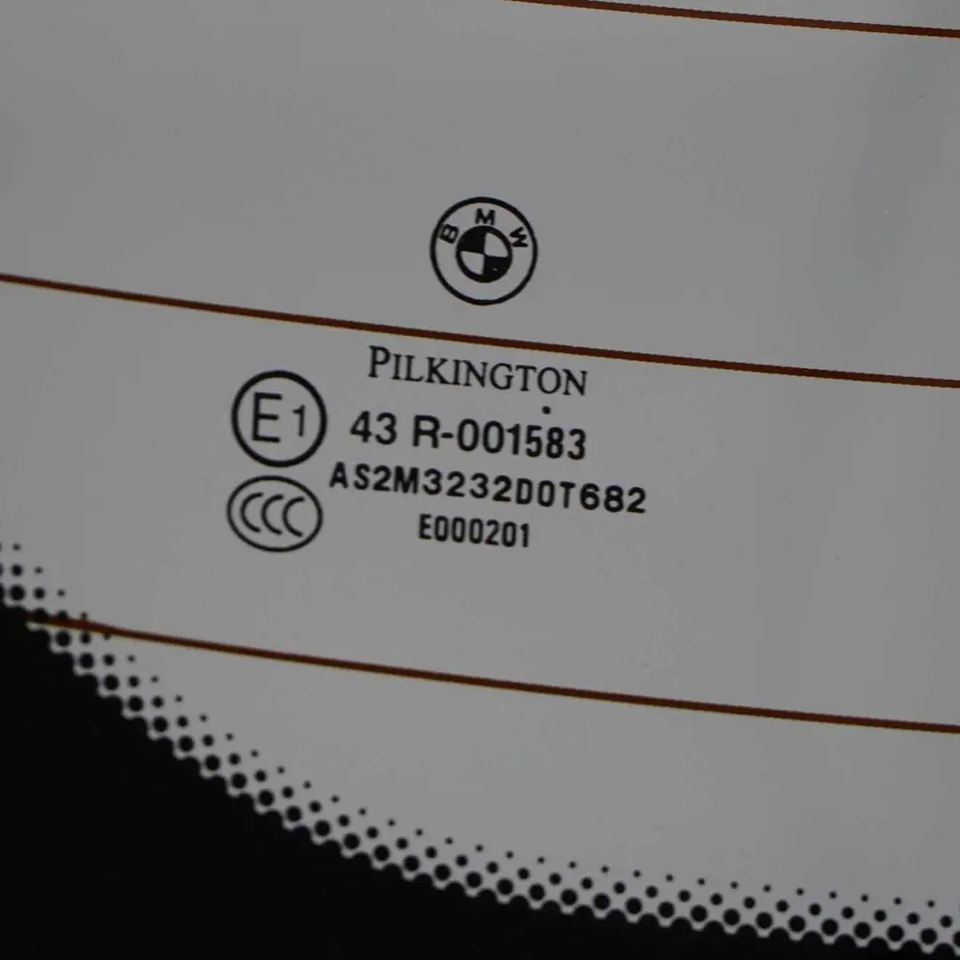 Klapa Tylna Alpinweiss 3 - 300 do BMW E81 E87 o numerze 7133898 BMW E81 E87 Klapa Tylna Alpinweiss 3 - 300 - SKU 7133898-AW - Numer Części 7133898