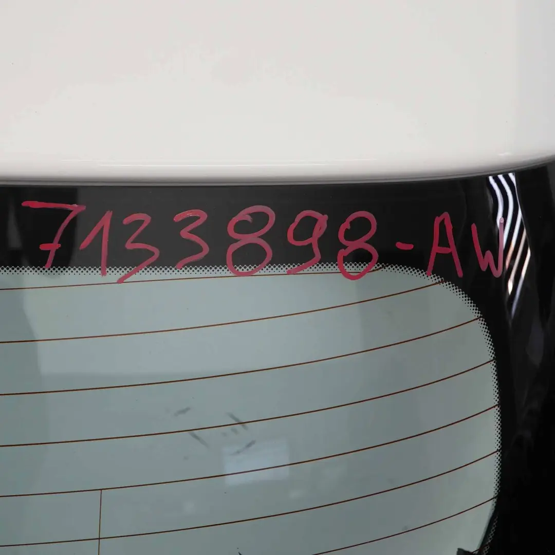 Klapa Tylna Alpinweiss 3 - 300 do BMW E81 E87 o numerze 7133898 BMW E81 E87 Klapa Tylna Alpinweiss 3 - 300 - SKU 7133898-AW - Numer Części 7133898