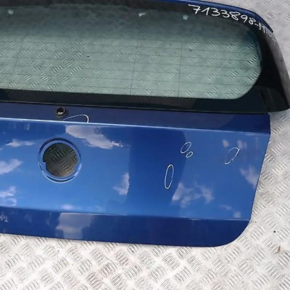 Genuine BMW 1 SERIES E81 E87 E87N Trunk Lid Tailgate Boot Lid Montegoblau Blue to with Part number 7133898 Genuine BMW 1 SERIES E81 E87 E87N Trunk Lid Tailgate Boot Lid Montegoblau Blue - SKU 7133898-MTB3 - Part number 7133898