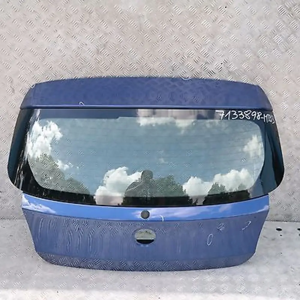 Klapa tylna tył montegoblau A51 do BMW 1 E81 E87 o numerze 7133898 BMW 1 E81 E87 Klapa tylna tył montegoblau A51 - SKU 7133898-MTB3 - Numer Części 7133898