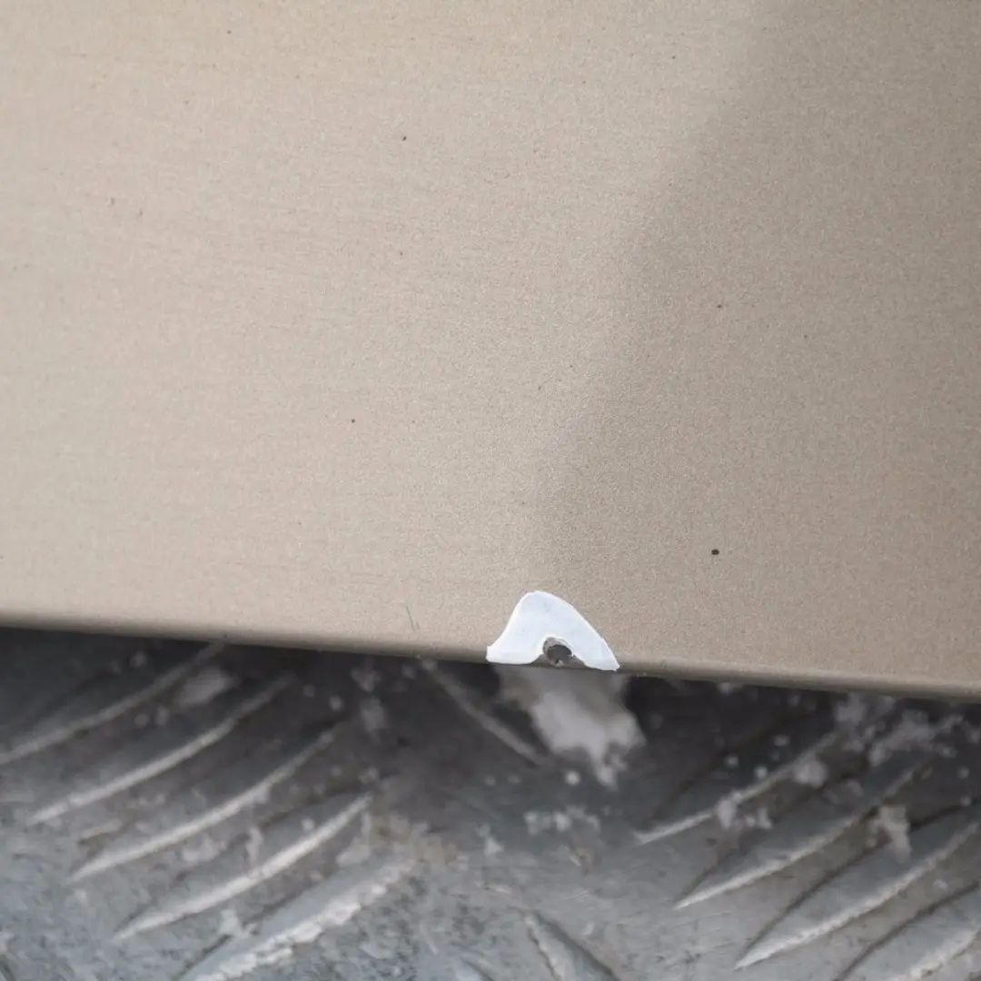 Klapa tylna tył Sonora A23 do BMW 1 E87 o numerze 41627133898 BMW 1 E87 Klapa tylna tył Sonora A23 - SKU 7133898-SON - Numer Części 41627133898