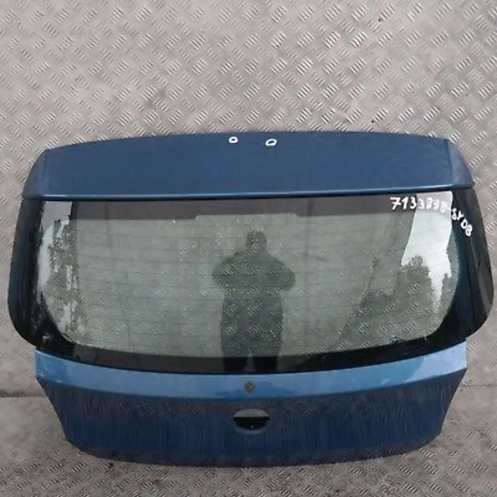 Genuine BMW 1 SERIES 7 E81 E87 E87N Trunk lid Tailgate Boot Lid Sydney Blau Blue to with Part number 7133898 Genuine BMW 1 SERIES 7 E81 E87 E87N Trunk lid Tailgate Boot Lid Sydney Blau Blue - SKU 7133898-SYD8 - Part number 7133898
