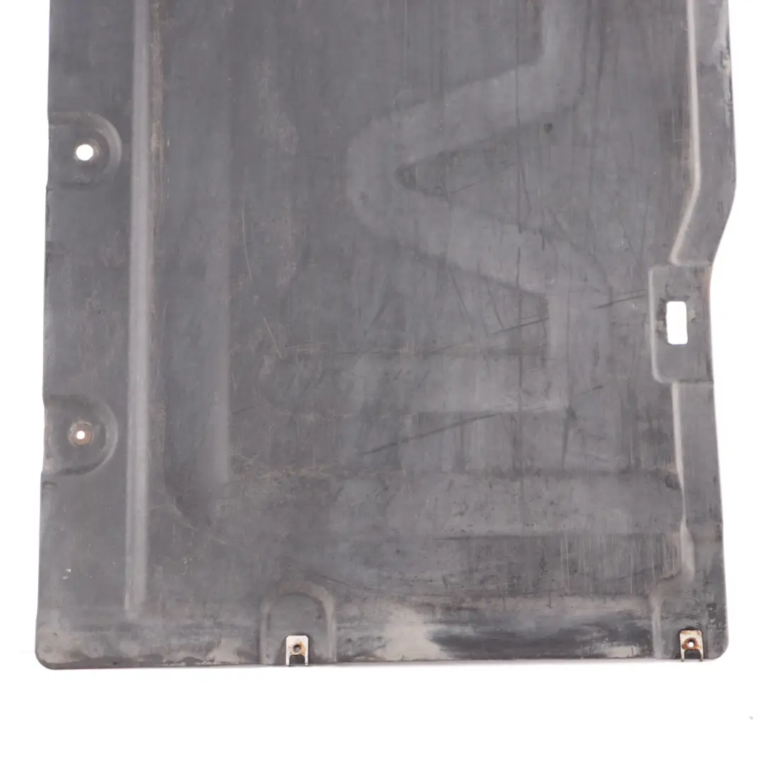 Unterbodenverkleidung Mitte für BMW E81 E82 E87 E88 E90 E91 E92 mit Teilenummer 7134090 BMW E81 E82 E87 E88 E90 E91 E92 Unterbodenverkleidung Mitte - SKU 7134090 - Teilenummer 7134090