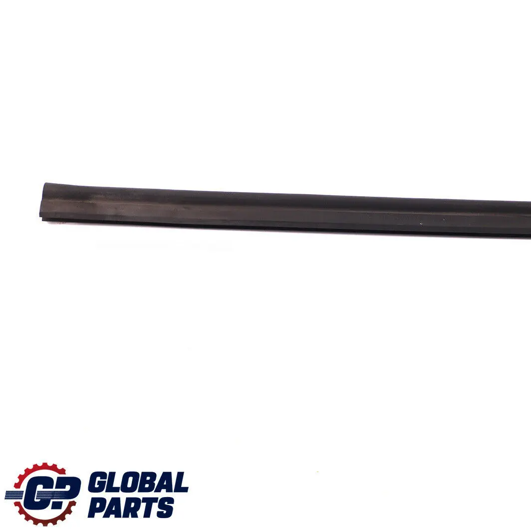 Uszczelka na chłodnicę do BMW E81 E87 E90 o numerze 7134101 BMW E81 E87 E90 Uszczelka na chłodnicę - SKU 7134101 - Numer Części 7134101