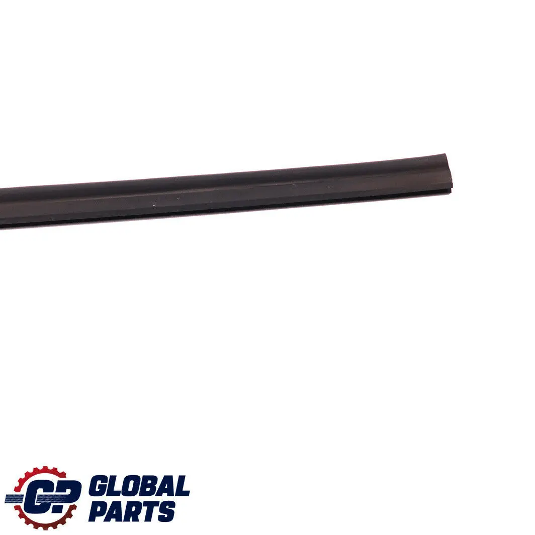 Junta De Sellado Panel Frontal Radiador para BMW E81 E87 E90 con número de pieza 7134101 BMW E81 E87 E90 Junta De Sellado Panel Frontal Radiador - SKU 7134101 - Número de pieza 7134101