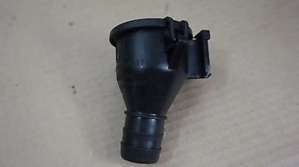 Bef?llkanal pour Cuve de Lavage 71354 pour BMW 1 3 Serie E81 E82 E87 E88 E90 E91 E92 à propos du numéro de pièce 7135409 BMW 1 3 Serie E81 E82 E87 E88 E90 E91 E92 Bef?llkanal pour Cuve de Lavage 71354 - SKU 7135409 - Numéro de pièce 7135409