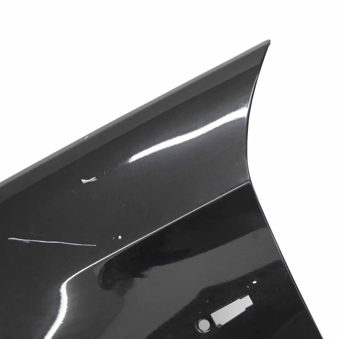 BMW E90 E91 Lateral Guardabarros Delantero Izquierdo Negro Zafiro - 475 - SKU 7135679-BS5 - Número de pieza 7135679