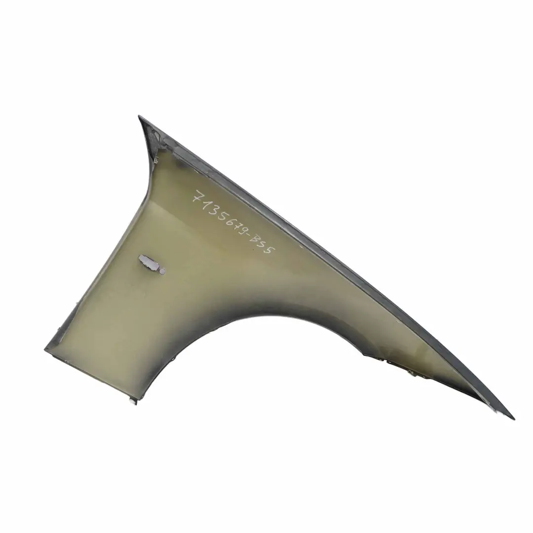 Lateral Guardabarros Delantero Izquierdo Negro Zafiro - 475 para BMW E90 E91 con número de pieza 7135679 BMW E90 E91 Lateral Guardabarros Delantero Izquierdo Negro Zafiro - 475 - SKU 7135679-BS5 - Número de pieza 7135679