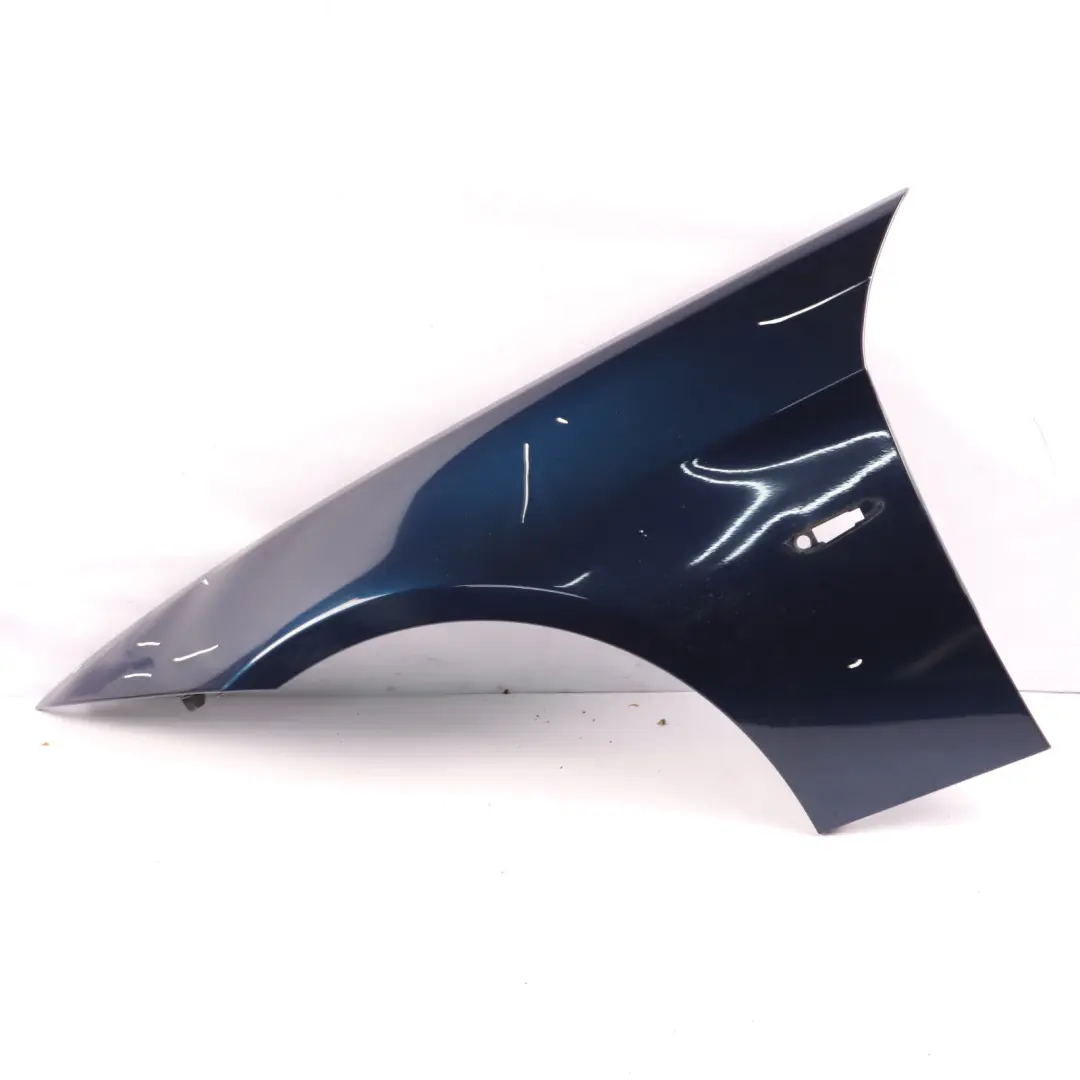 BMW E90 E91 Panneau latéral Aile avant gauche Tiefseeblau Blue - A76 - SKU 7135679-DSB - Numéro de pièce 7135679